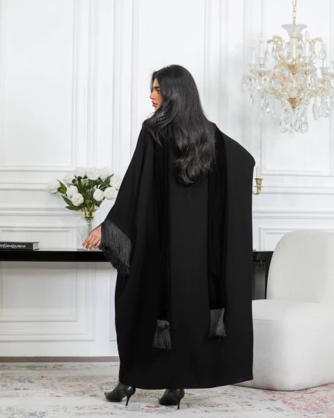 Abaya with Internet raw with velvet in black color IB263